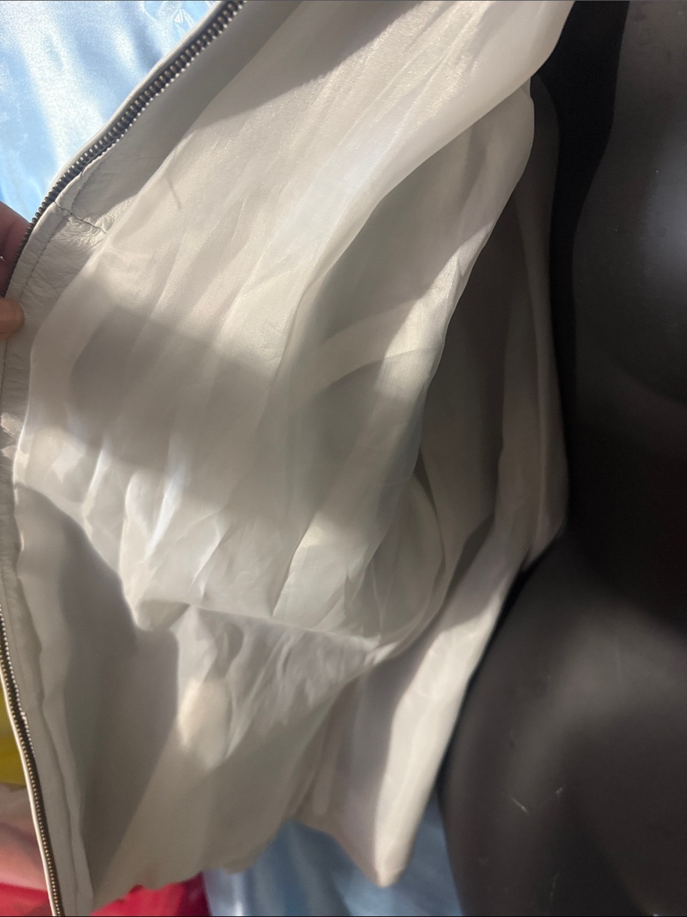 Women's White Leather Zip-Front Jacket - Picture 4 of 4